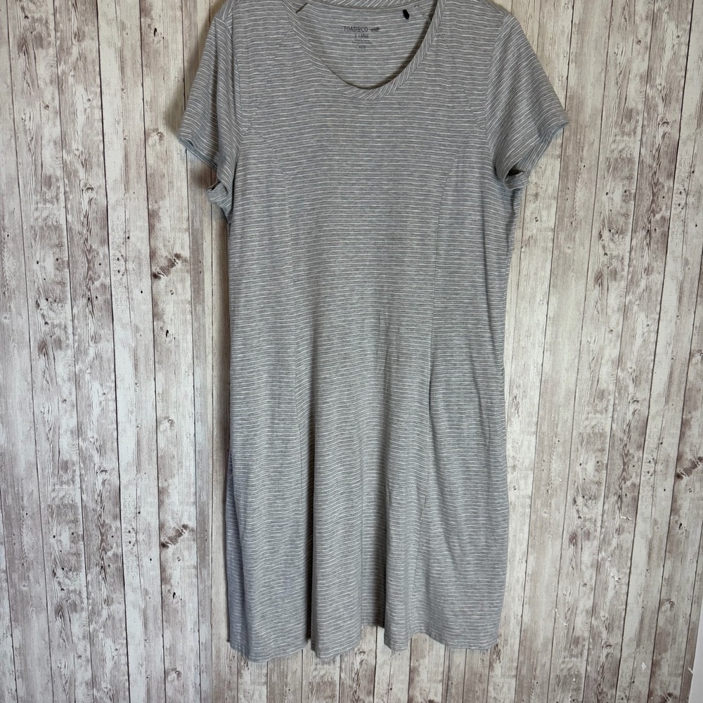 Toad & Co Windemere II Gray White Striped Short Sleeve Dress